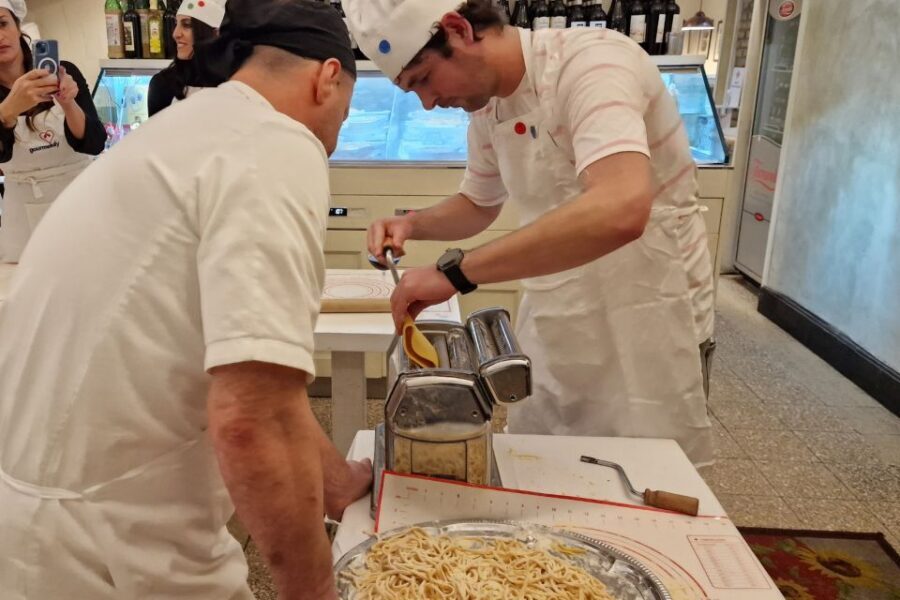 Rome: Traditional Cooking Class in the Jewish Ghetto - Should You Book This Jewish Ghetto Pasta Class?