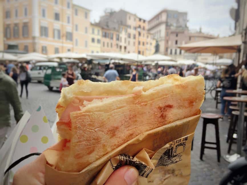 Rome Trastevere: A Full Meal Food Tour with a Local - Starting at Trattoria Sora Lella: where the walk really begins