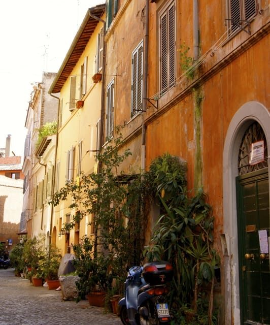 Rome: Trastevere Jewish Quarter Private Walking Tour - Portico d’Ottavia: The Remains That Connect Streets to Temples
