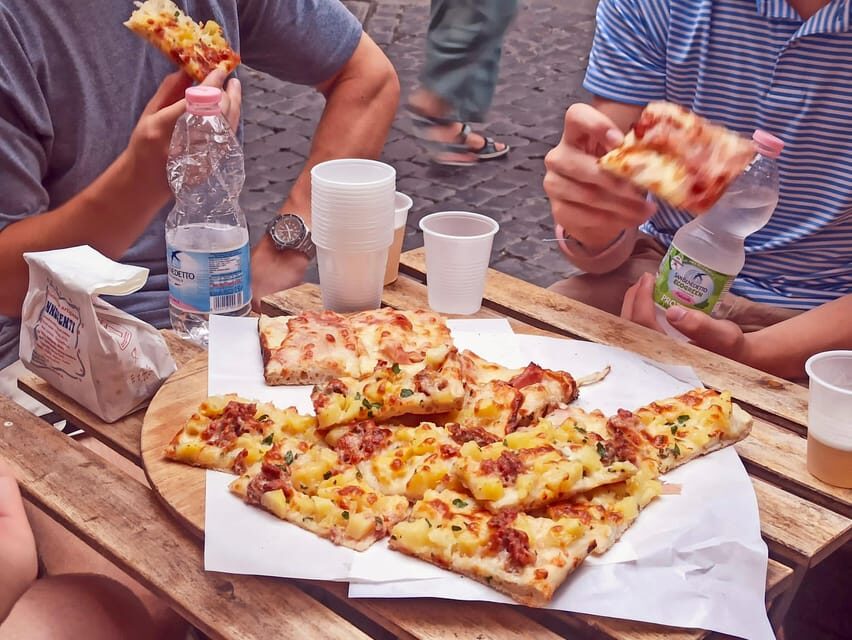 Rome: Trastevere Quarter Street Food Tour with Sightseeing - Tiber Island views and Piazza in Piscinula moments