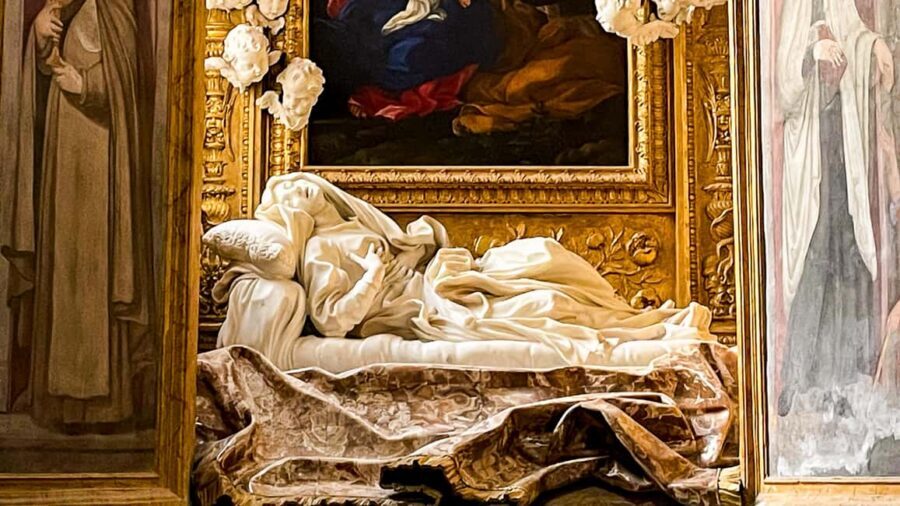 Rome: Trastevere with Underground Crypt & Jewish Ghetto tour - Santa Cecilia Basilica: Bernini, then the stairs downward