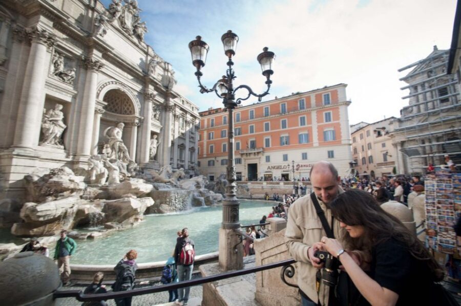 Rome: Treasures of the City 3-Hour Morning Tour - Piazza Navona: more than a big square