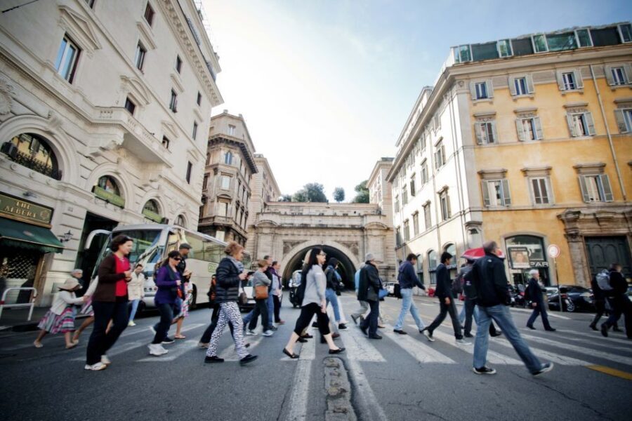 Rome: Treasures of the City 3-Hour Morning Tour - Who this tour suits (and who should consider another plan)