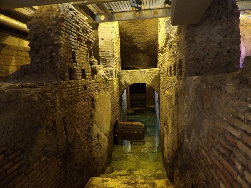 Rome: Trevi Fountain and Navona Square Underground Tour - What the 2.5 hours really includes (and why it’s priced at $93)