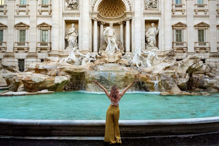 Rome: Trevi Fountain Private Early Morning Photoshoot - Photo delivery and edits: what to plan for