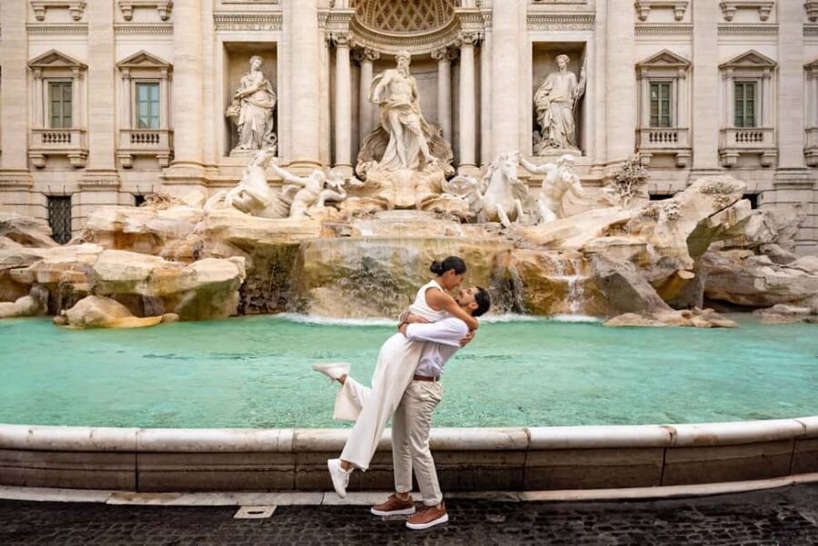 Rome: Trevi Fountain Private Early Morning Photoshoot - Meeting at Hotel Fontana: simple start, easy flow