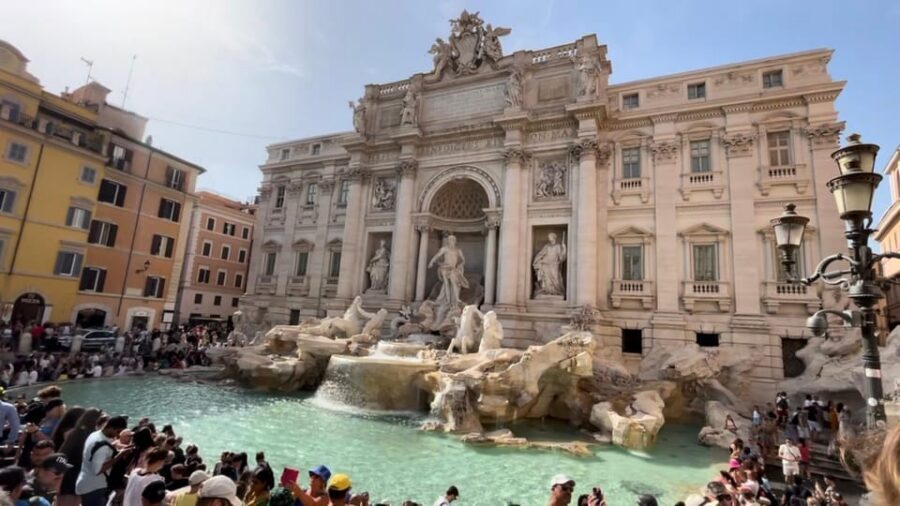 Rome: Trevi Fountain Underground Aqueduct Walking Tour - The guides make or break it: Sabrina and Federica’s storytelling style