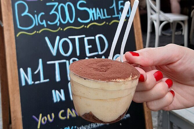 Rome: Ultimate Street Food Tour in the Old Town by Do Eat Better - Stop 0: Meeting at Piazza de’ Ricci and getting your bearings