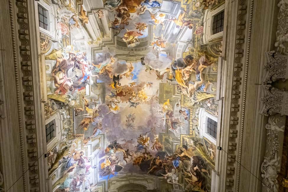 Rome: Under the Moonlight Evening Walking Tour - Sant’Ignazio di Loyola: a guided church pause that breaks the rhythm
