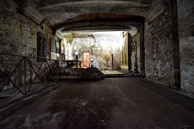 Rome Underground Catacombs Small-Group Tour - What You’ll Actually See: Frescoes, Christian Stories, and the Bone Question