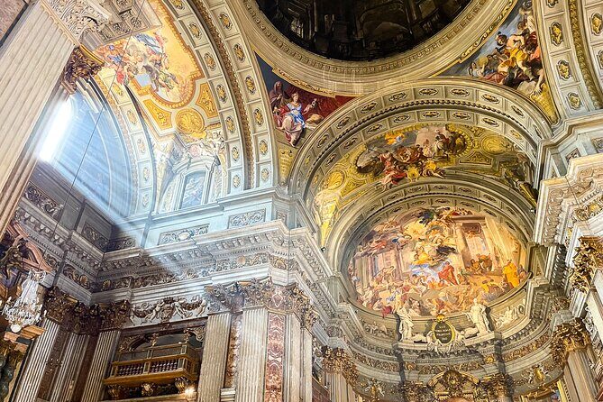 Rome underground: Piazza Navona, the Illusion Church and Pantheon - The Pantheon From the Outside: A Rare Light Effect You Can Actually Picture