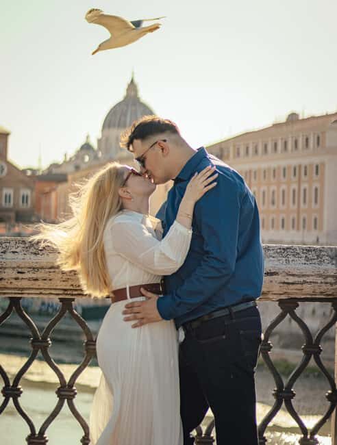 Rome: Vatican and Castel Sant'Angelo Private Photoshoot - Key Things You’ll Notice