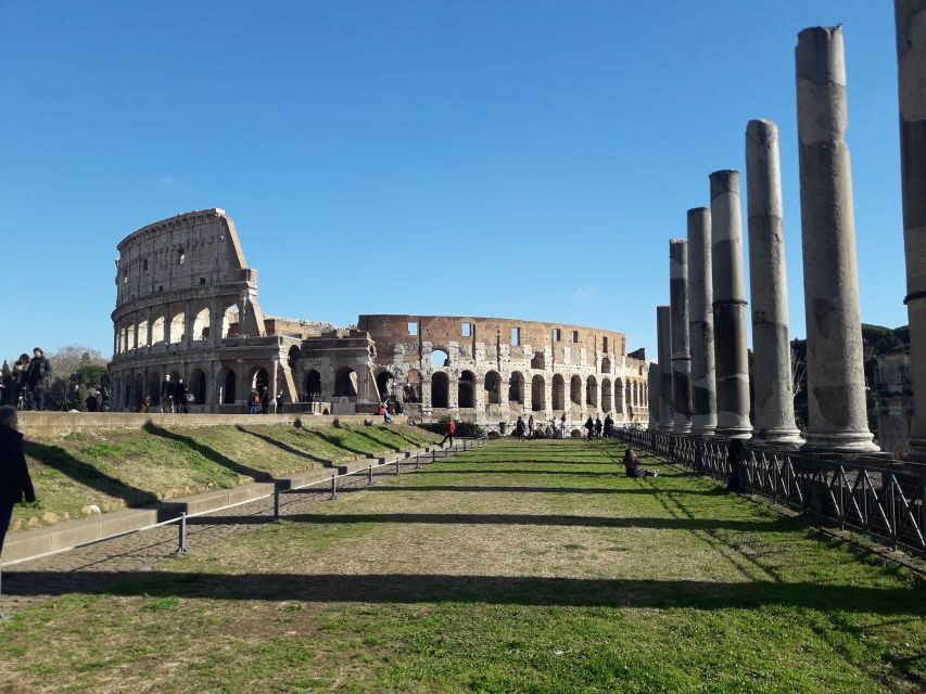 Rome: Vatican, Colosseum & Main Squares Tour w/ Lunch & Car - Key highlights worth your attention