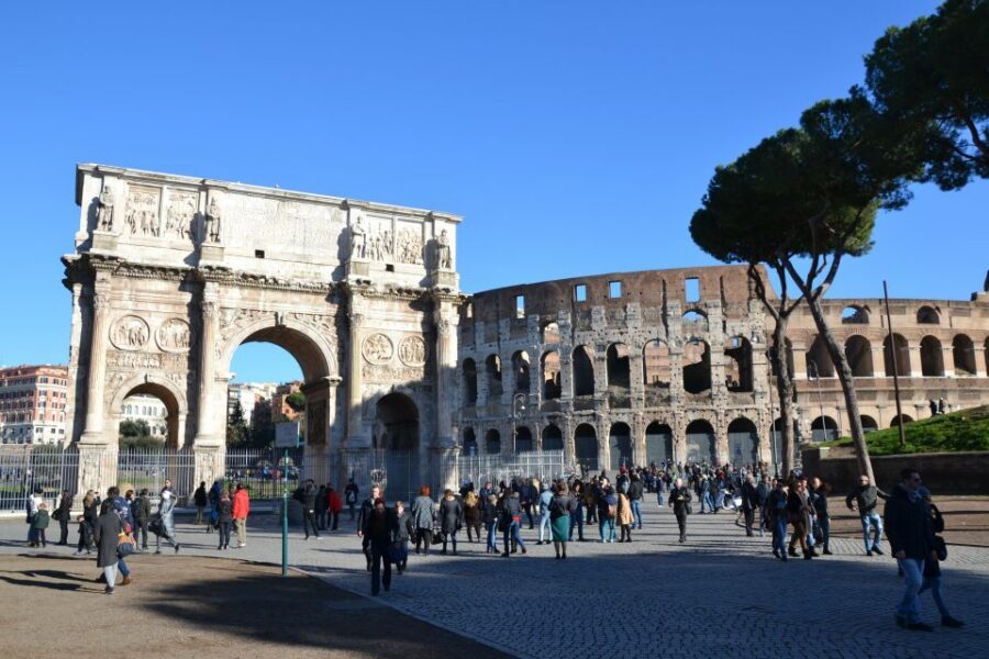 Rome: Vatican, Colosseum & Main Squares Tour w/ Lunch & Car - Lunch in Rome: included, traditional, and planned for your pace