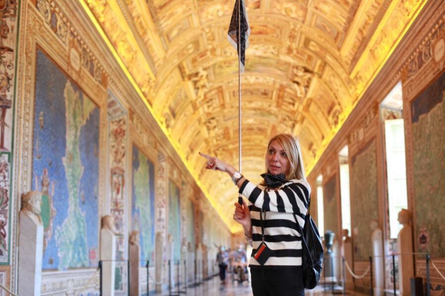Rome: Vatican Museum and Sistine Chapel Group Tour in German - Key highlights to look for