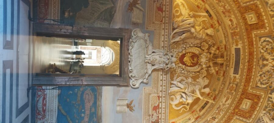 Rome: Vatican Museum and Sistine Chapel Private Tour - Vatican Museums: A Route That Hits the Big Visual Themes