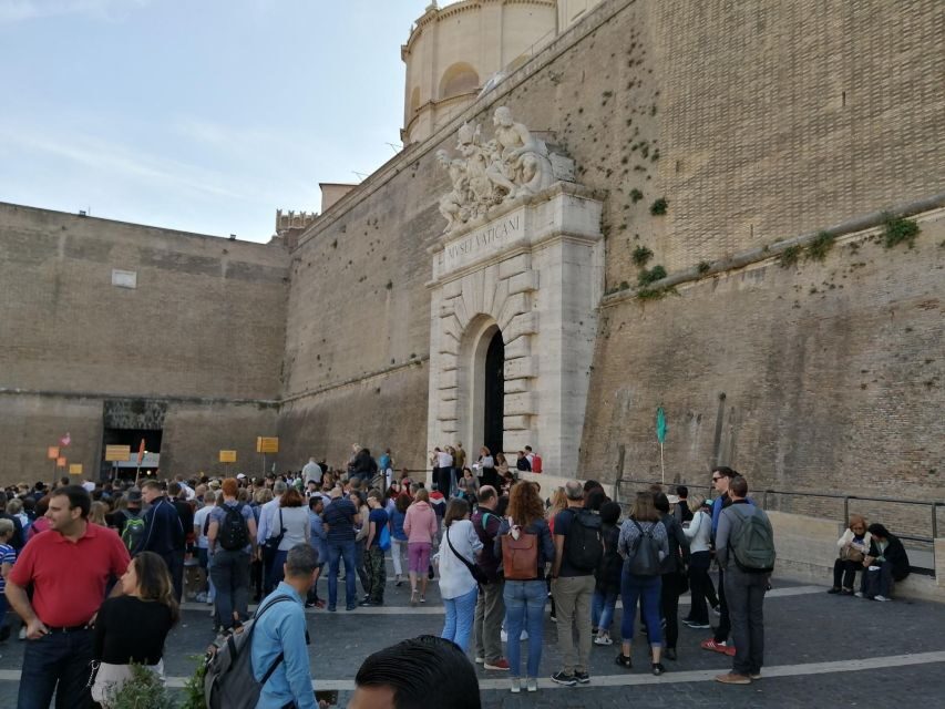 Rome: Vatican Museum & Sistine Chapel Skip-the-Line Tour - Guides matter: what a strong leader changes for you