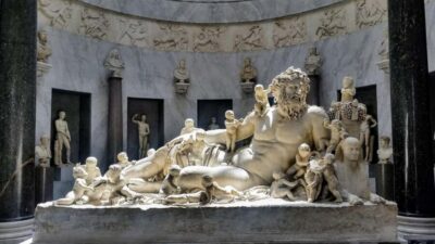 Rome: Vatican Museums and Sistine Chapel Guided Tour - How the Group Tour Feels: 20 People, Radio Headsets, Clear Pacing