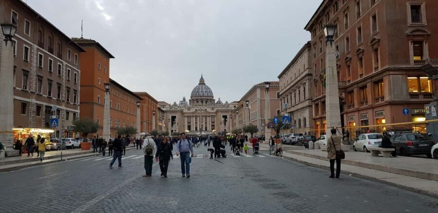 Rome: Vatican Museums and Sistine Chapel Skip-the-Line Entry - Vatican Museums highlights: start smart so you don’t feel lost