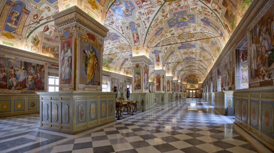 Rome: Vatican Museums, Colosseum, and Roman Forum Tour - Should you book this Rome Vatican + Colosseum + Forum tour?