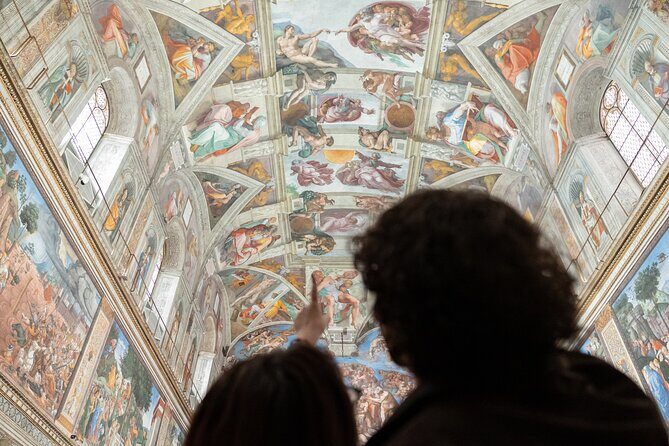 Rome: Vatican Museums Guided Tour with Entry to the St. Peter - Sistine Chapel: 15 minutes that can still be meaningful