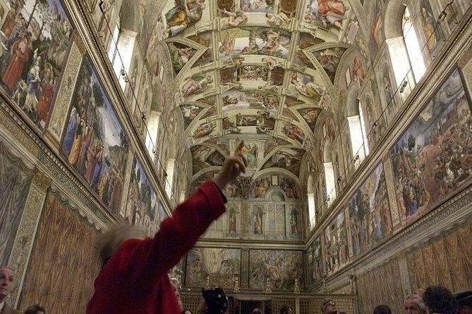 Rome: Vatican Museums Private Afternoon Tour with Wine Tasting - Inside the Vatican Museums: how the “2-hour highlights” approach works