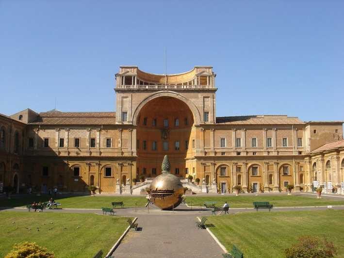 Rome: Vatican Museums & Sistine Chapel Entrance and Tour - Why the end-of-day timing changes everything