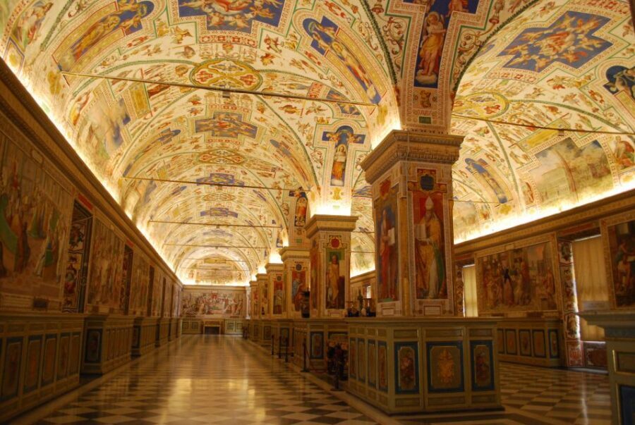 Rome: Vatican Museums & Sistine Chapel Skip-the-Line Tour - Who should book this Vatican Museums and Sistine Chapel tour