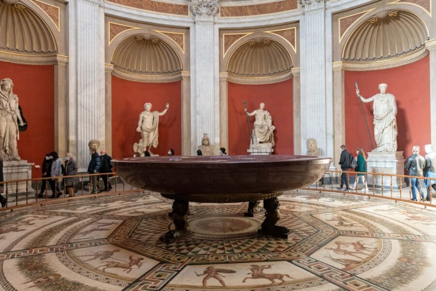 Rome: Vatican Museums & Sistine Chapel Ticket with Host - Timing and Crowds: How to Use 5 Hours Without Feeling Rushed