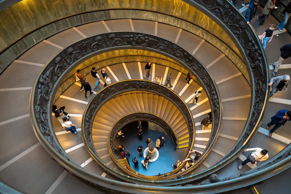Rome: Vatican Museums & Sistine Chapel Tour with Fast Entry - The Main Museum Walk: Art Context in About 50 Minutes