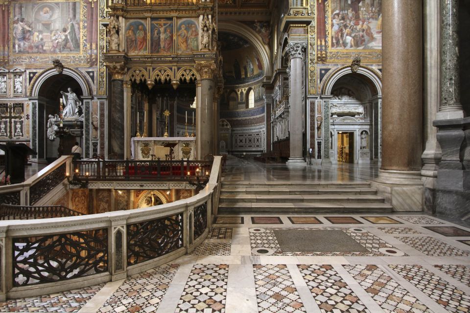 Rome: Vatican Pass, Top Attractions and Free Transport - Vatican entry and the sights OMNIA includes