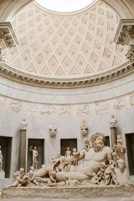 Rome: Vatican, Sistine Chapel, and St Peter's Guided Tour - Sistine Chapel: Michelangelo’s Ceiling Plus the Art on the Walls