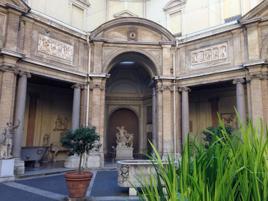 Rome: Vatican, Sistine & St. Peter's Fast Track Private Tour - Dress code and on-site rules that actually matter