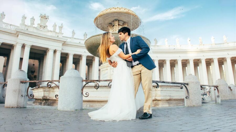Rome: Vatican, St Peter’s Sq & Castel Sant’Angelo PhotoShoot - Vatican Portraits Without the Stress of Site Entry