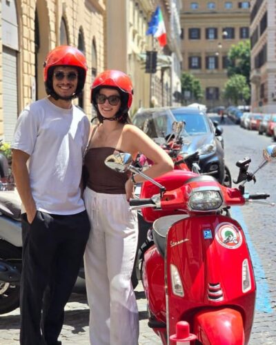 Rome: Vespa 125cc Daily rental - Getting Started: Pickup Briefing, Helmets, and Safety Rules