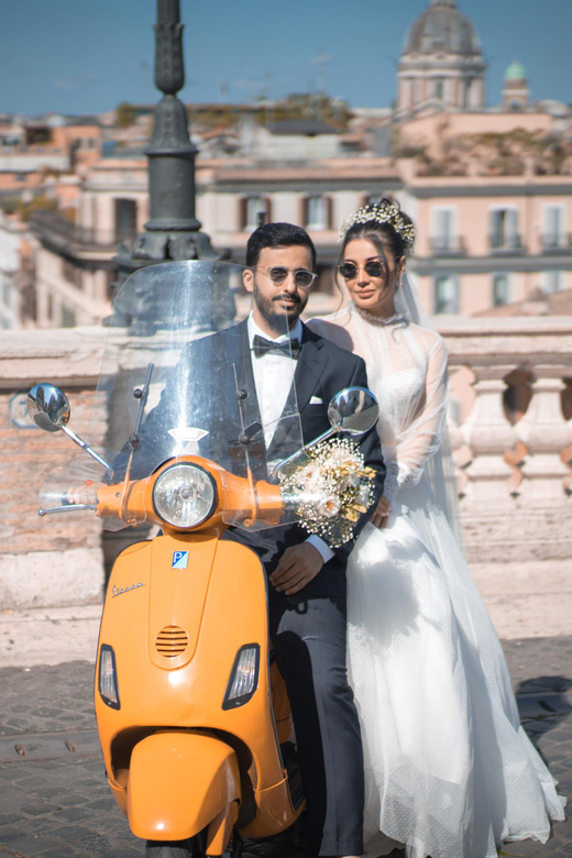 Rome: Vespa City Tour with Professional Photoshoot - Timing, Group Size, and Comfort Notes You Should Know