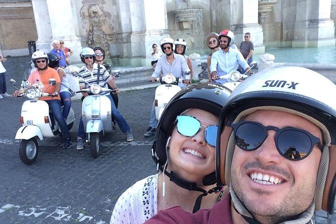 Rome Vespa Grand Tour - Colosseum area: Roman grandeur at scooter speed