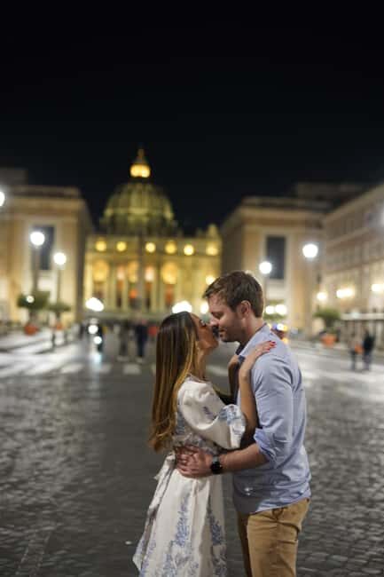 Rome: Vespa Night Tour with Aperol Spritz & Photos - Key things to know before you go