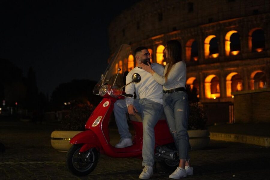 Rome: Vespa Scooter Night Tour with Pro Photographer - Getting started at Cafe Roma and settling into the ride