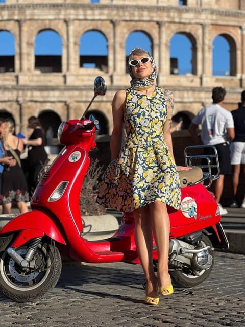 Rome: Vespa Tour & Professional Photoshoot - Meeting Point by Caffe Roma: Via del Colosseo Start