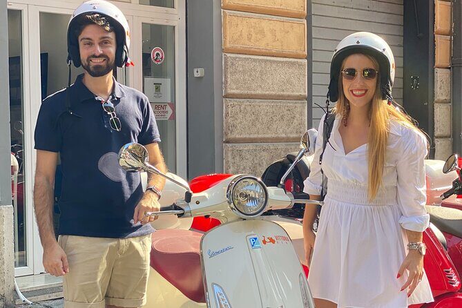 Rome Vespa Tour with Gelato Stop - Terrazza del Gianicolo at noon: the cannon-shot wait