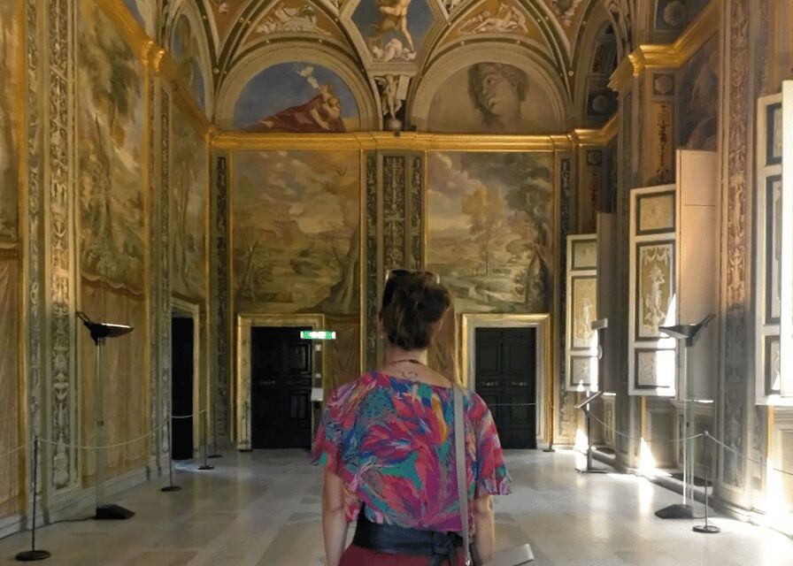Rome: Video Tour Guides in ENG at your own pace - Food and drink tips that match where you are