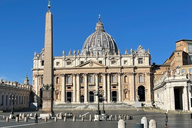 Rome VIP Chauffeured Sightseeing Tour Hotel Pick up and Drop Off - St. Peter’s Square and Basilica: the Vatican in a time-saver sequence