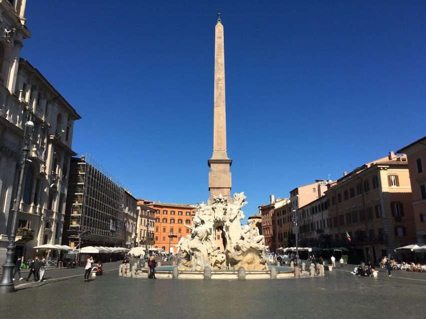 Rome: Walking Tour and Hop-On Hop-Off Bus Ticket - Where the Day Starts: Piazza Navona and TOURISTATION NAVONA