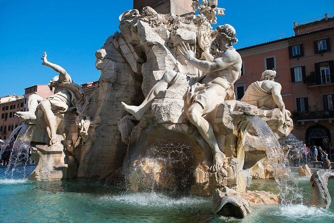 Rome walking tour: Churches, Squares and Fountains - Trajan’s Column to Trajan’s Market: the Roman power-story starter kit