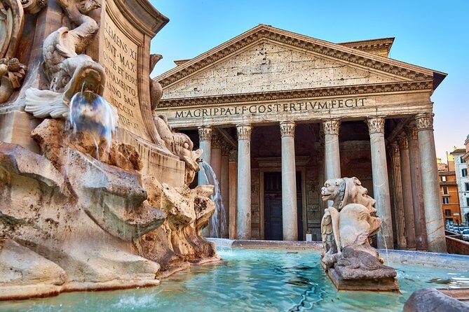 Rome walking tour: Churches, Squares and Fountains - Piazza Venezia: the square that makes Rome feel like a postcard