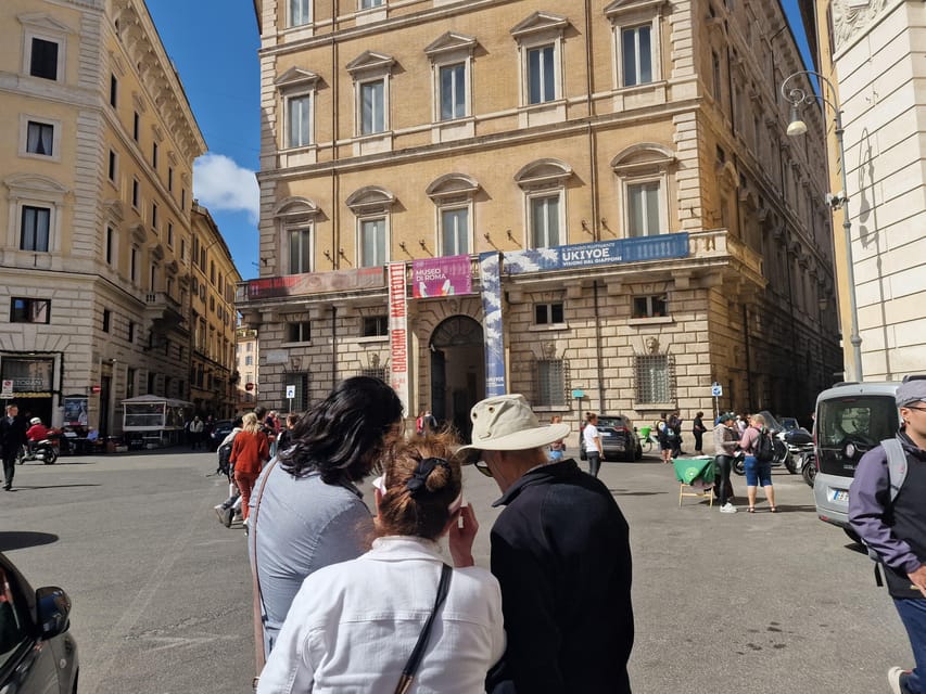 Rome: Walking Tour of World War 2 in Rome - Piazza Navona to the Tiber River: Church power in Fascist times