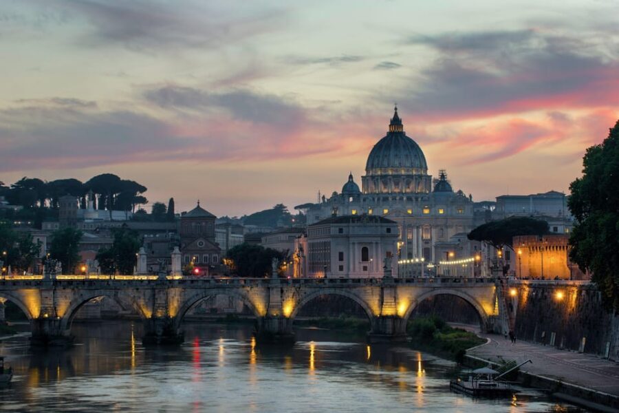 Rome: Walking Tour with Hosted Access to Vatican - Where You Start: Via della Minerva (and the Purple Sign)