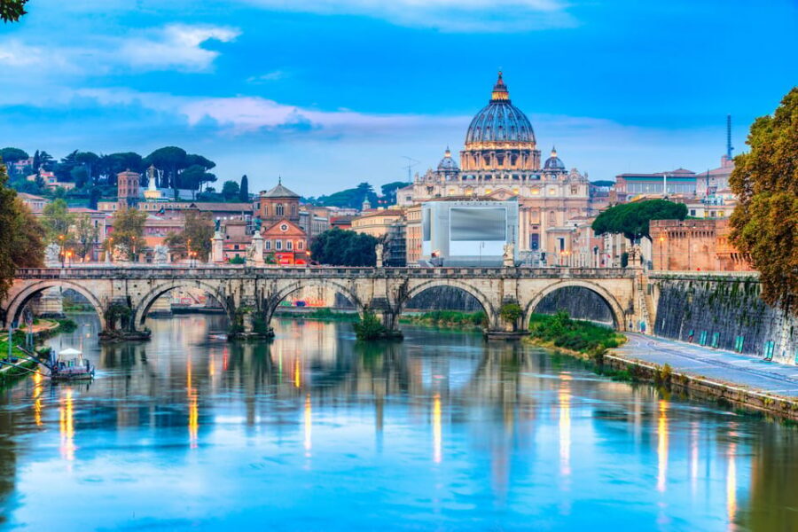 Rome: Walking Tour with Hosted Access to Vatican - A Real Break Before the Vatican