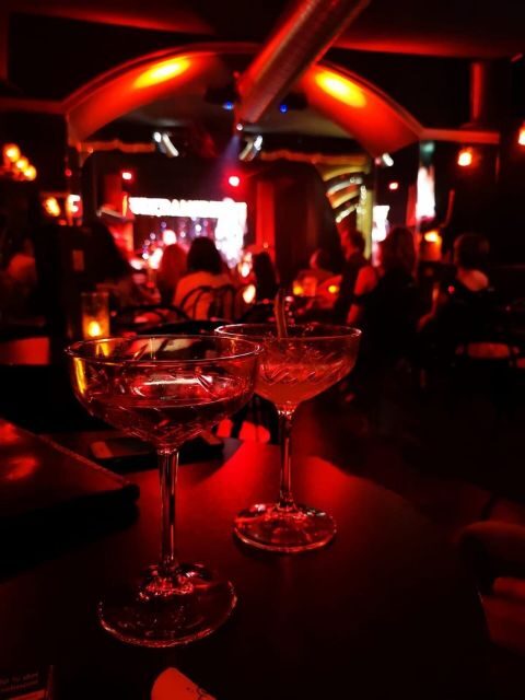 Rome: Wine, Legends, and Burlesque Extravaganza by Night - Who should book this Rome night tour—and who should skip it